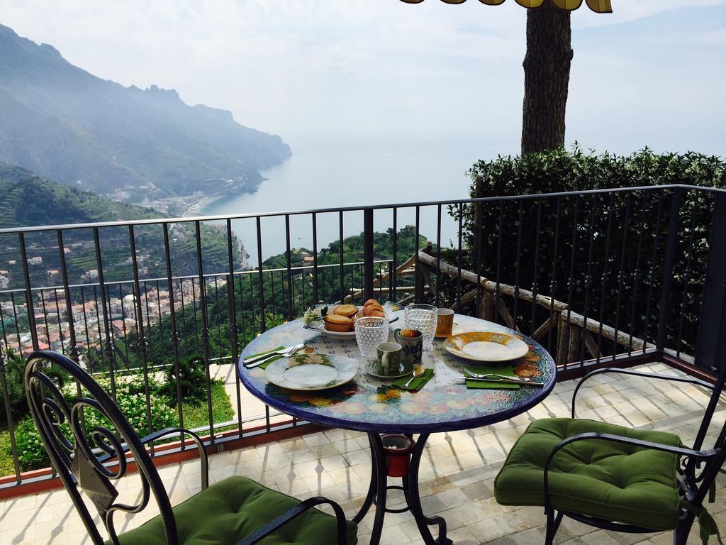 La Casa Di Vania Ravello Exteriör bild